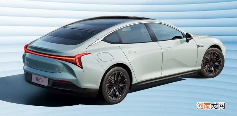 提供增程/纯电两种类型 哪吒S将于北京车展预售