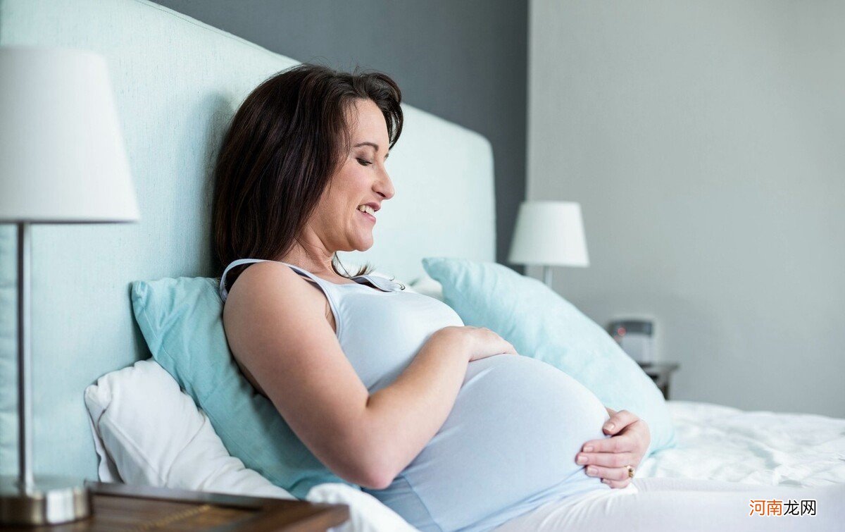 胎儿大脑发育的“黄金期”有两个，孕妈要提早为宝宝的发育做准备