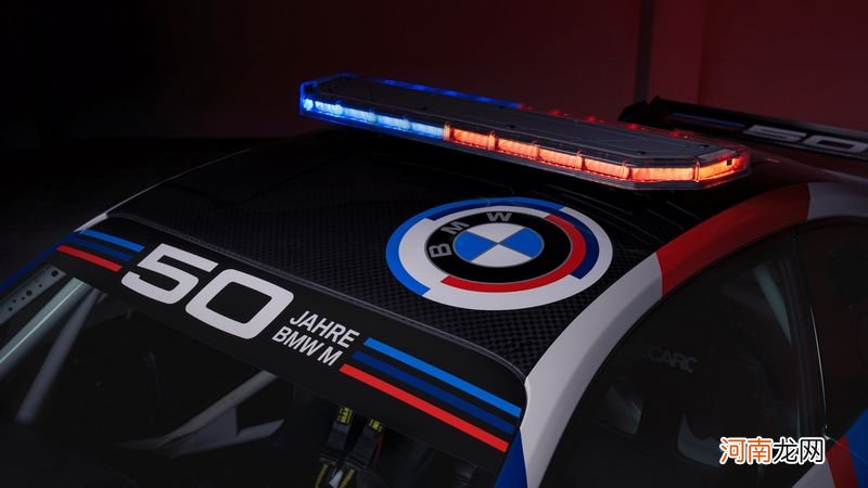 庆祝M品牌成立50周年 宝马M2 CS任Moto GP安全车