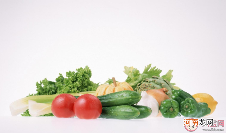 生吃蔬菜|生吃蔬菜会有哪些风险 哪些蔬菜不能生吃