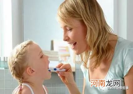 宝宝多大要刷牙？很多父母开始太晚了！