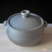 陶瓷锅第一次用怎么开锅，铁锅的开锅方法