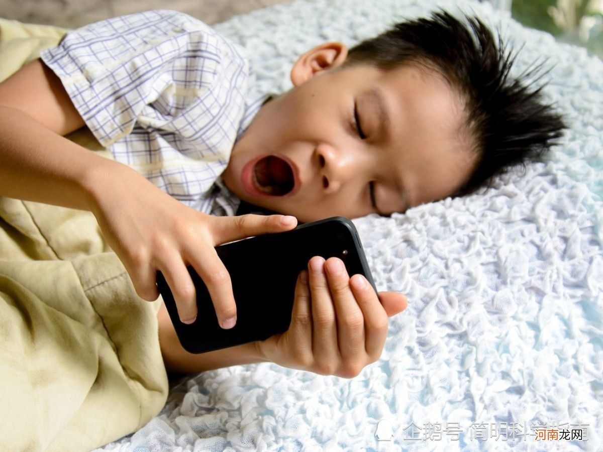 老生常谈的话题：需要给你的孩子买智能手机吗？