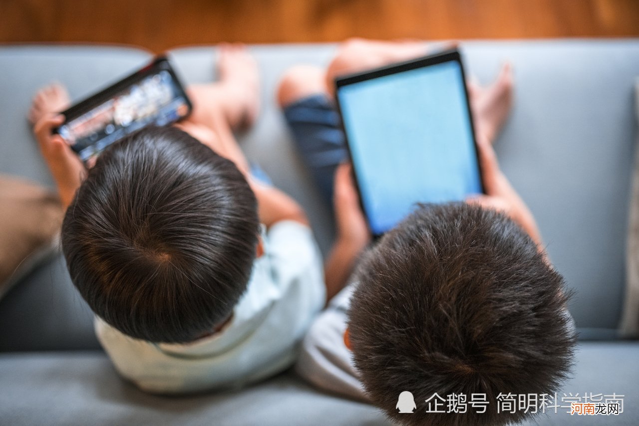 老生常谈的话题：需要给你的孩子买智能手机吗？