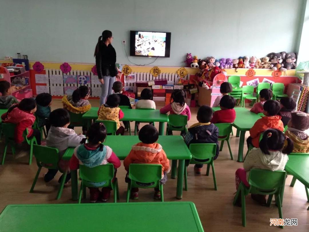 气温断崖式下降、老师抱怨出勤率低,宝妈回怼:生病了算谁的?