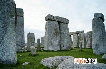 巨石阵不是一天建成的,工程分四期耗时2000多年