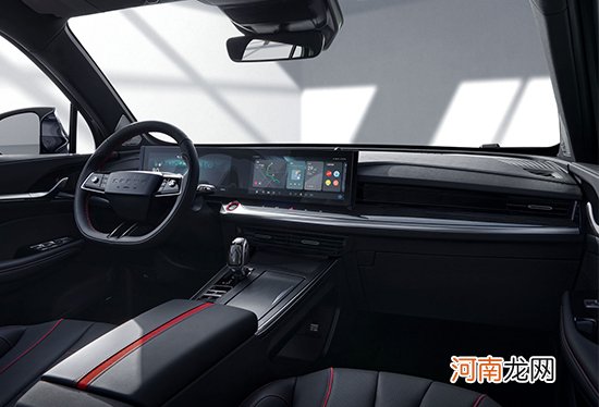 新款荣威RX5 MAX上市 售价12.98-18.98万元优质