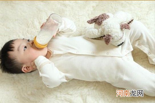 “春捂秋冻”？宝宝身上4个部位最怕冻，家长捂好孩子少生病