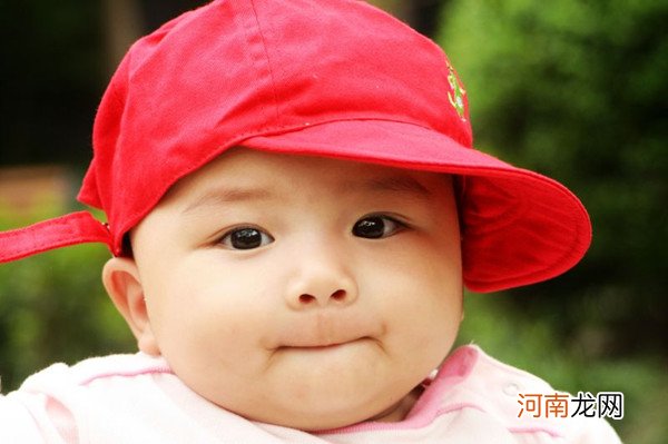 “春捂秋冻”？宝宝身上4个部位最怕冻，家长捂好孩子少生病