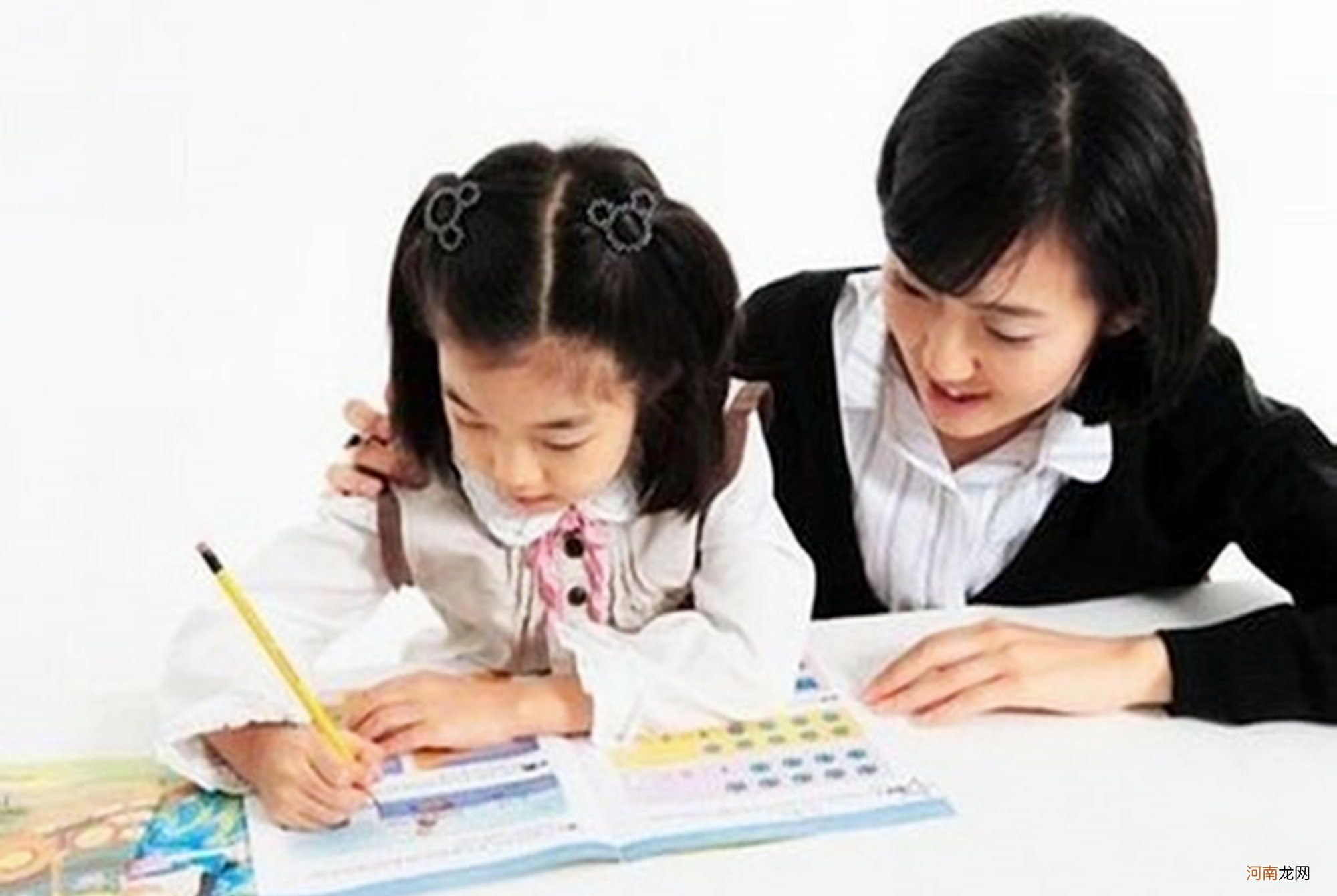 男孩“开窍”比女孩晚？天性缺陷有三种弥补方式，迎头赶上不是梦