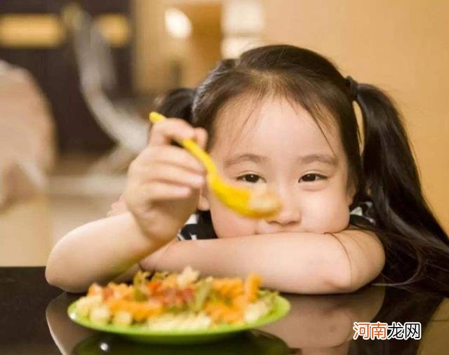 那些不陪孩子吃饭的父母，正在悄悄被惩罚，有你吗？