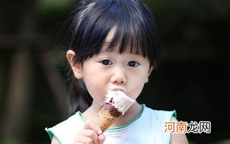 “再不吃饭，就把你玩具扔了！”每天上演的威胁育儿，真的好用吗？