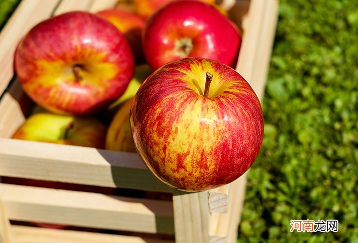 这三种水果别让孩子常吃，不仅没营养，还会影响身体健康
