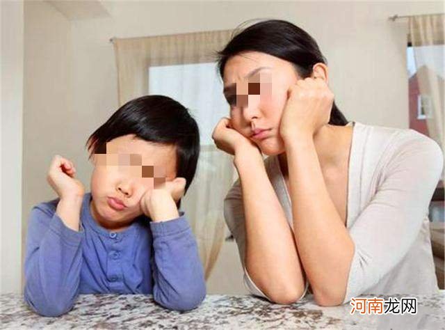 为什么国外宝妈一人带几个娃，国内宝妈却不行？原因很现实