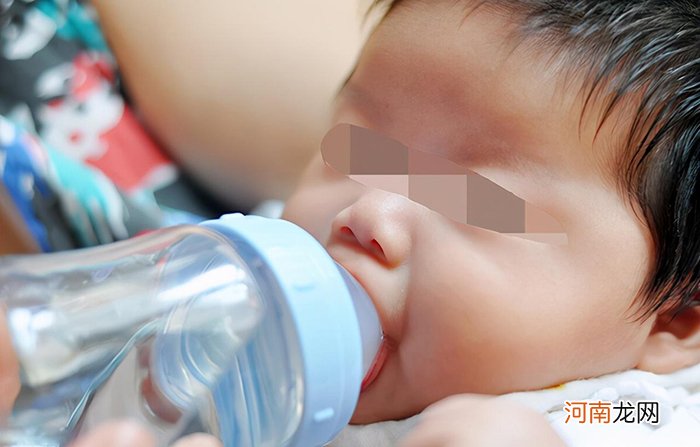 宝宝发出这4个“信号”时，说明身体缺水了，父母别忽视