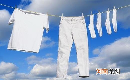 ?白色衣服发黄的清洗方法 防止白色衣服变黄的窍门