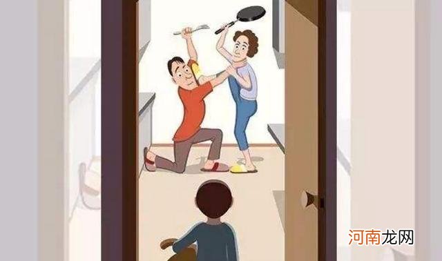 见妈妈和姥姥吵架,孩子写了篇“劝架文”,网友:为这个家操碎心