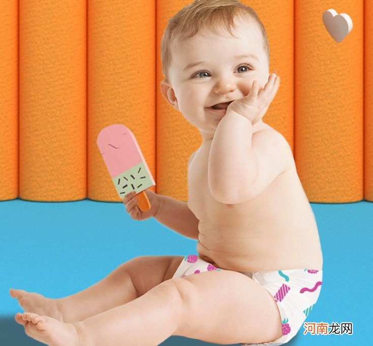 出现3种情况就该给宝宝穿拉拉裤 宝宝什么时候用拉拉裤