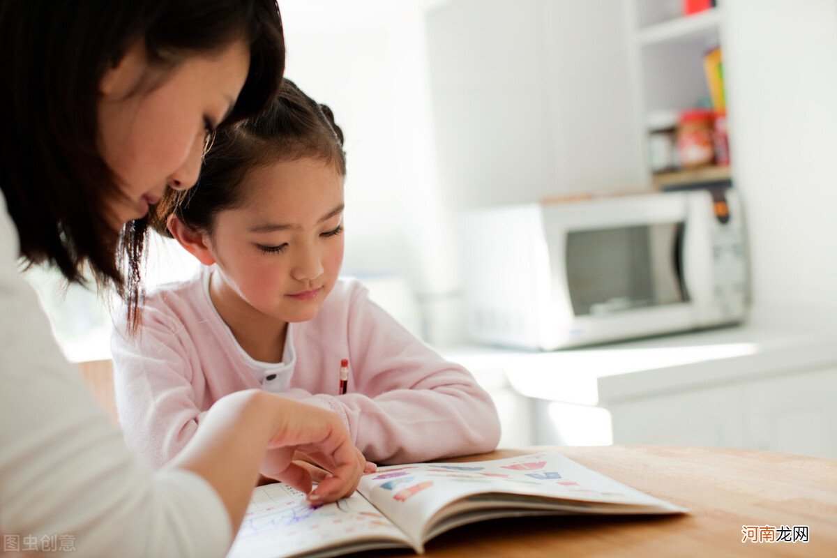 孩子在幼儿园有这几种表现，上小学成绩不会很差，家长能少操心