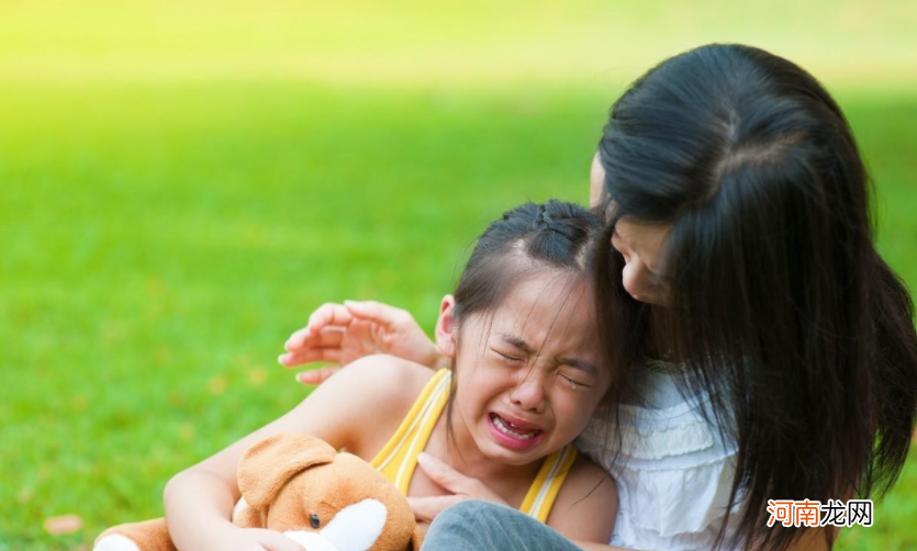 “起来吧孩子，这都是爸妈玩剩下的”