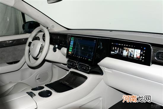 零跑C11今晚上市 定位越级满配纯电SUV