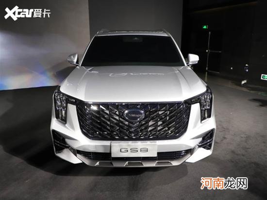广汽传祺全新GS8开启预售18.88万元起