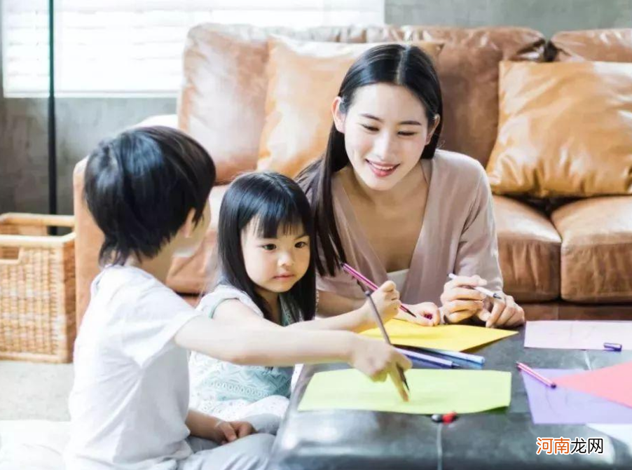 为什么当初要二胎的人后悔了？这6张照片说明了一些道理