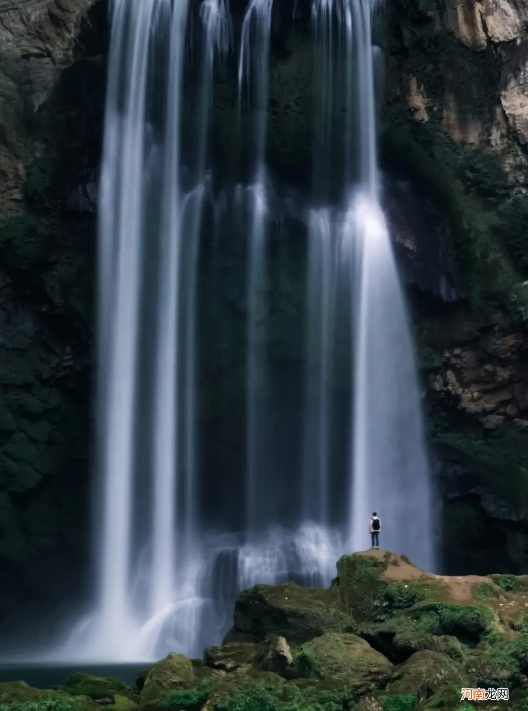手机拍出瀑布和水流好看照片的教程 拍摄瀑布技巧