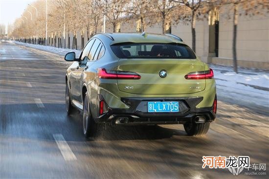 2.0T+8AT还能带来新鲜感？试驾：宝马X4