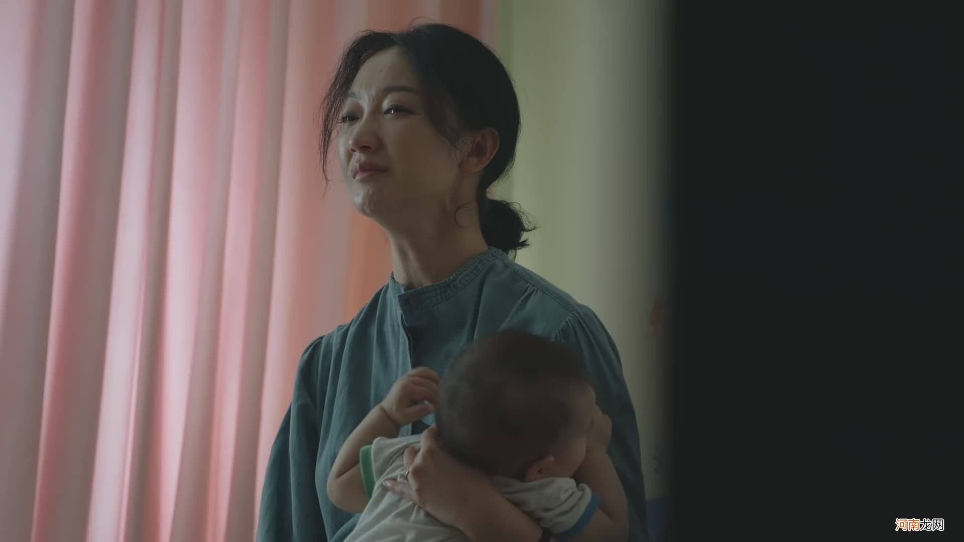 《女心理师》“当众漏尿”的詹璐：全职妈妈的自救，该警醒女人
