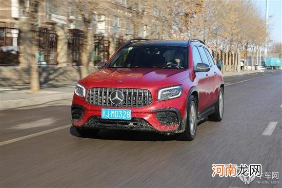 50万内最快燃油SUV？试驾奔驰AMG GLB 35