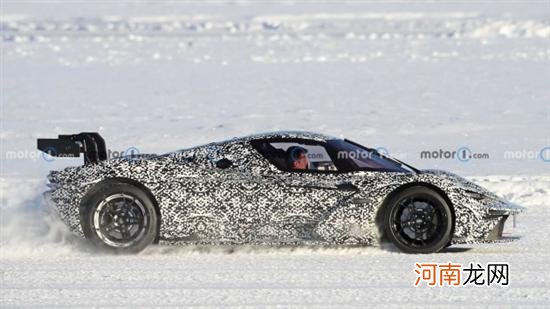 搭载2.5T引擎 KTM X-Bow GT2路试谍照曝光