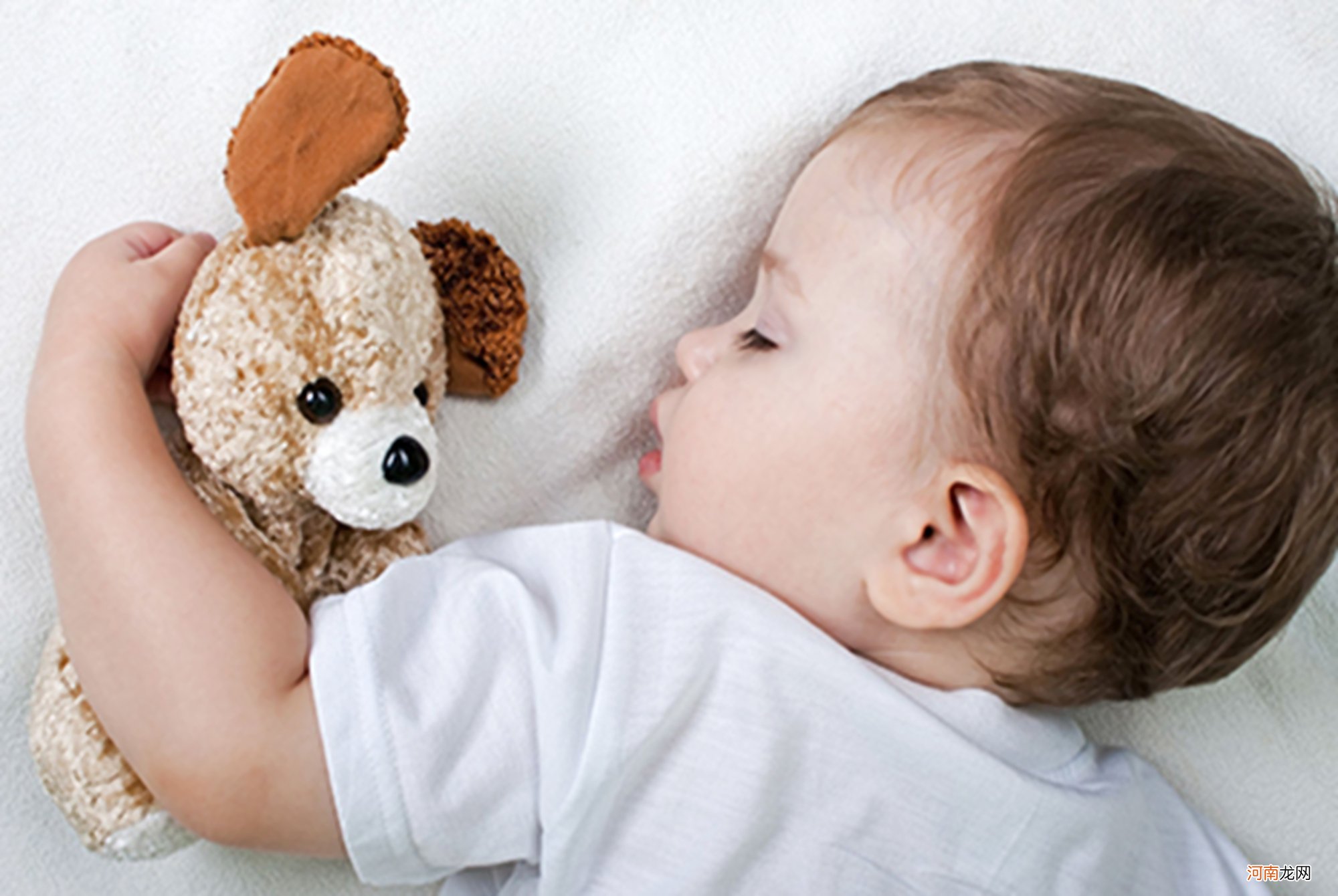 孩子床头有3样东西不能放，不仅影响大脑发育，还可能招来“病”