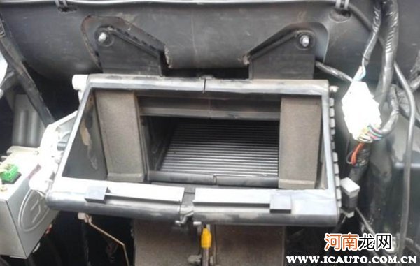 不拆中控维修暖风翻板，汽车暖风的冷热翻板怎么修优质