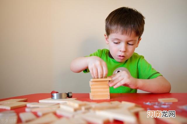 日本脑力开发：10个开发孩子大脑潜能的方法，练出“最强大脑”