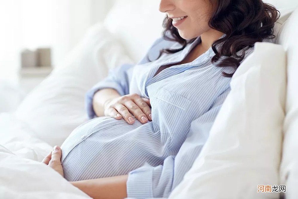 孕期出现以下3种反应，说明胎宝宝正在快速长大，孕妈要重视起来