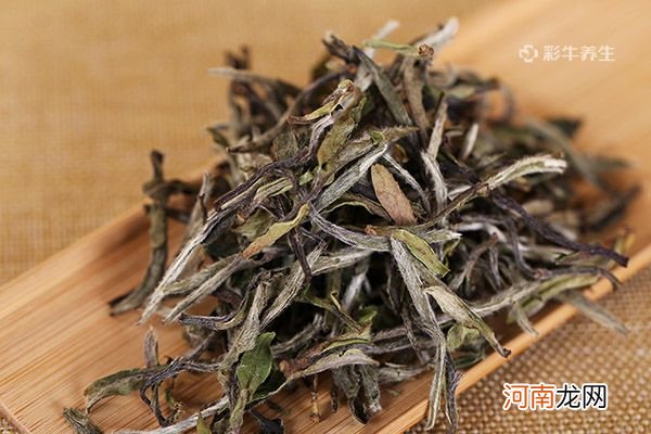 白茶适合什么季节喝 白茶的功效与作用