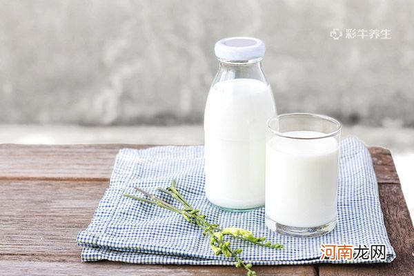 喝纯牛奶能长高吗 喝纯牛奶有什么好处