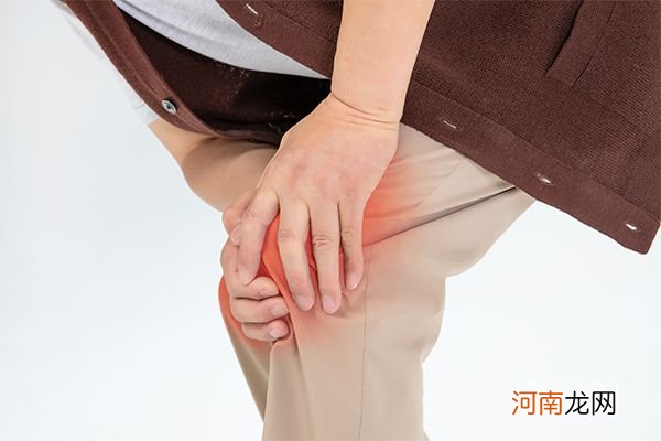 膝盖疼痛是怎么回事 膝盖疼痛的原因