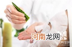 青瓜面膜的功效与作用 敷青瓜面膜有什么效果