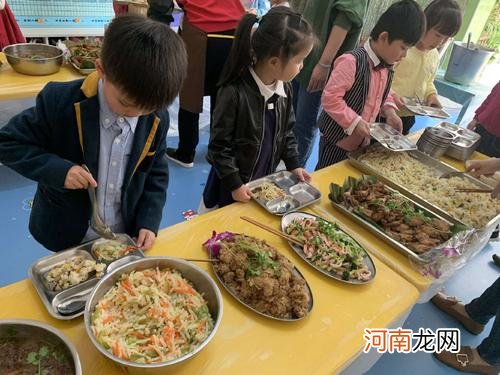 幼儿园的伙食费两百到上千，区别在哪？离职幼师坦言：别光看价格