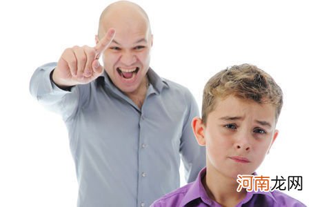 人性的秘密：为什么父母在我们身上看到的全是缺点？