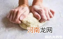 晚上发面早上炸油条泡打粉 晚上发面早上炸油条