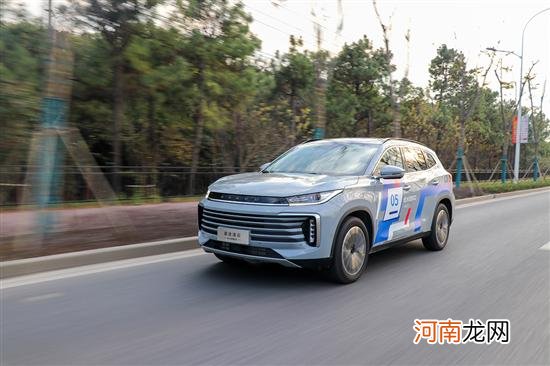 被埋没的“宝藏中大SUV” 试驾星途凌云400T