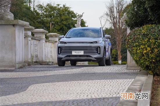 被埋没的“宝藏中大SUV” 试驾星途凌云400T