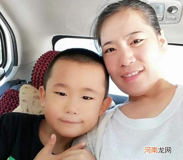 孩子一句：“妈妈，我是不是你们亲生的？”父母愕然