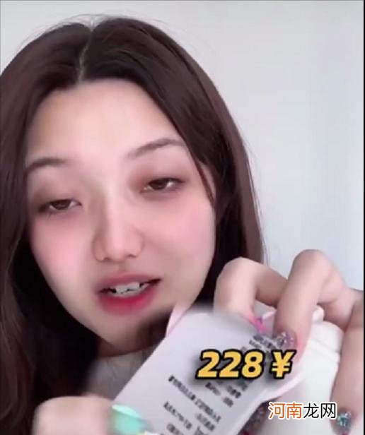 200多元买的宝宝外衣藏了一只断针，明星妈妈发飙：你要刺杀谁