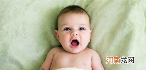 宝宝用枕头的4个讲究必早知 婴儿能睡米枕头吗