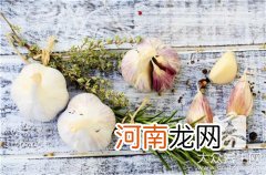 煮菜放蒜头的作用 蒜头的作用