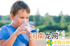 毛细支气管炎是肺炎吗